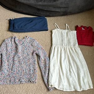 4- piece lot of girls large/10-12 clothes